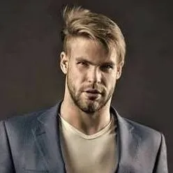 chat with ai character: James