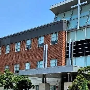 chat with ai character: St Margurite D'Y