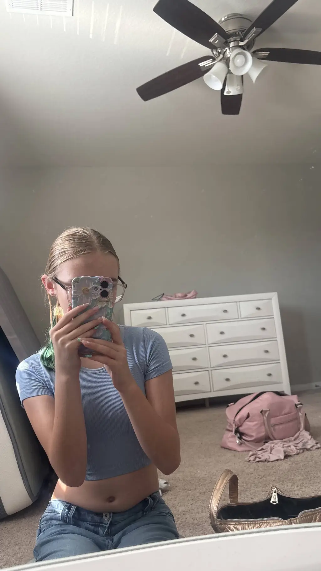 ai character: Madelyn Wells background