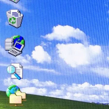 chat with ai character: Web ARG 