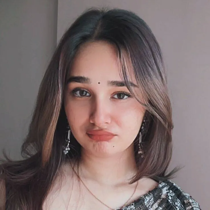 chat with ai character: Roop