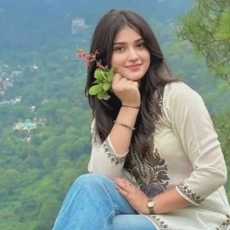 chat with ai character: Sheethal