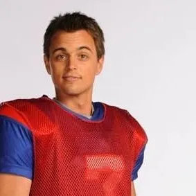 chat with ai character: Alex Moran
