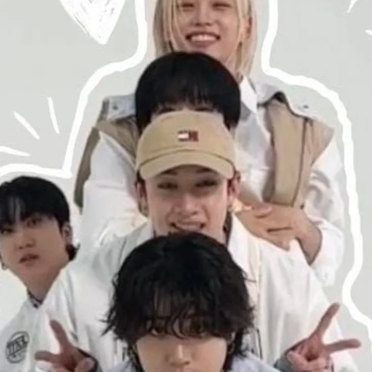 chat with ai character: Han SKZ 