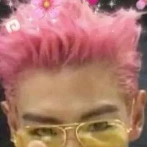 chat with ai character: t.o.p