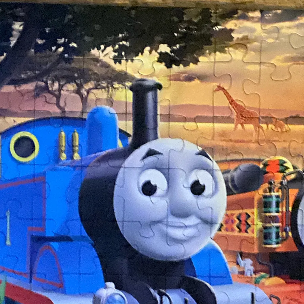 chat with ai character: Thomas