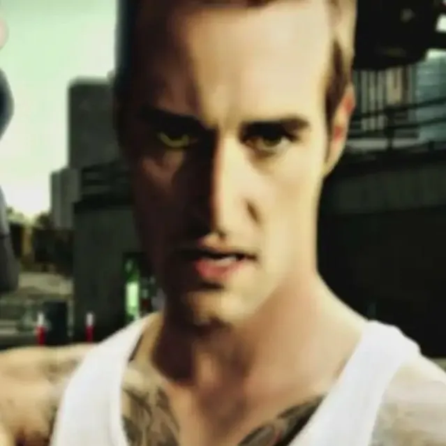 chat with ai character: Razor Callahan