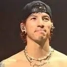 chat with ai character: Josh Dun