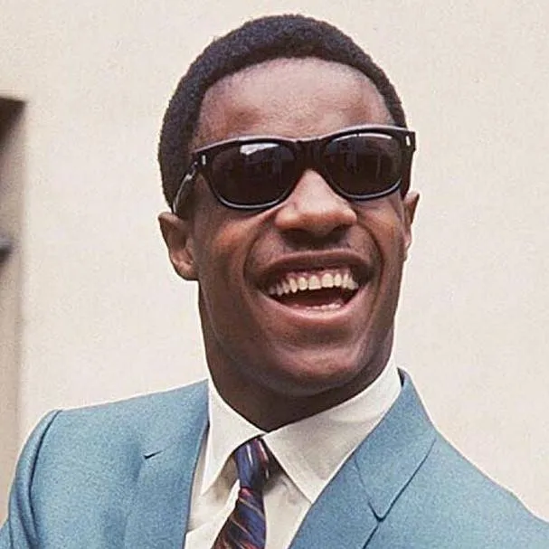 chat with ai character: Stevie Wonder