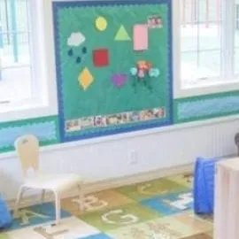 chat with ai character: Ms. gigi's daycare