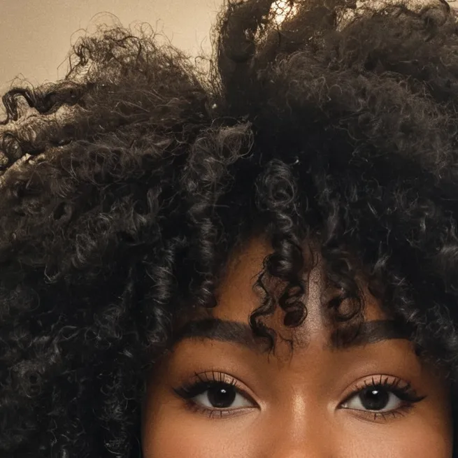 chat with ai character:  Audre