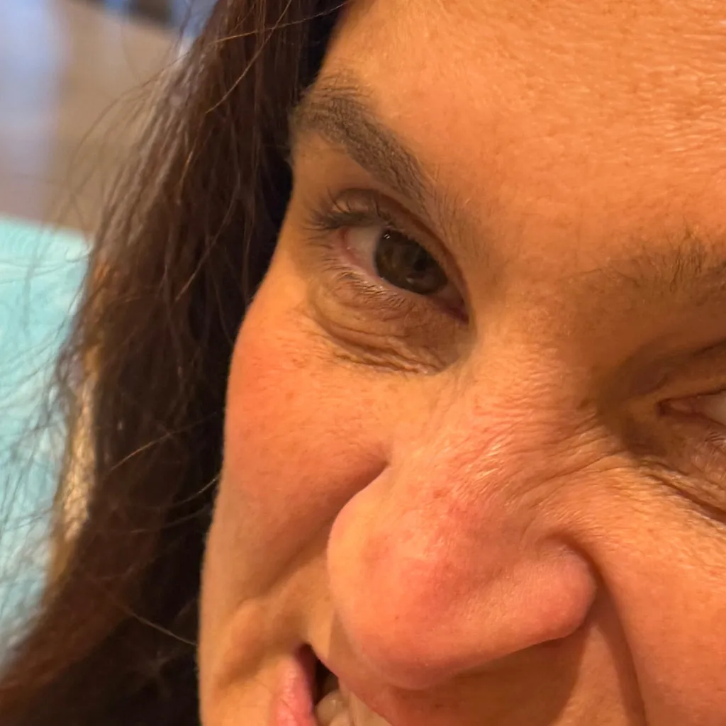 chat with ai character: ￼ crazy customer