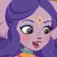 chat with ai character: Effie Elephant