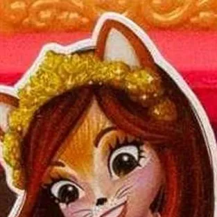 chat with ai character: Fabrina Fox