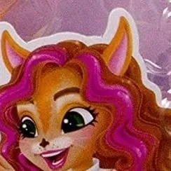 chat with ai character: Filigree Fox