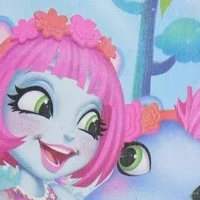 chat with ai character: Hedda Hippo