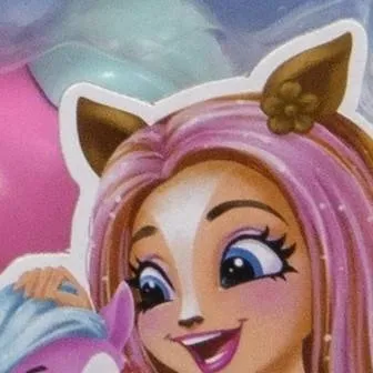 chat with ai character: Pensee Pony