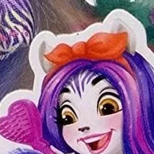 chat with ai character: Zemirah Zebra