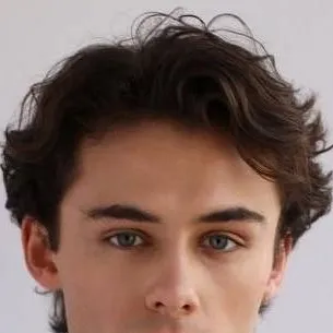 chat with ai character: noah