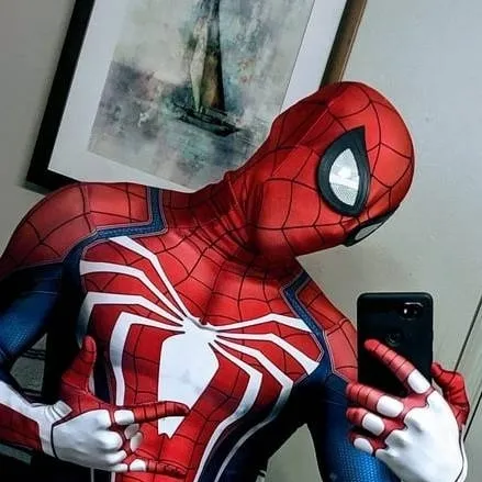 chat with ai character: Spiderman V2