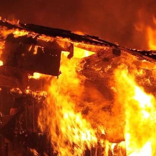 chat with ai character: princess peach 