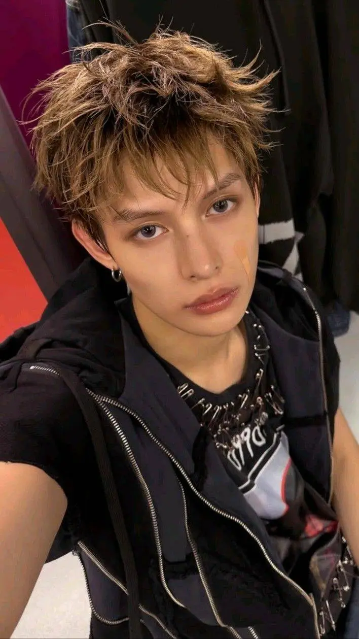 ai character: James background