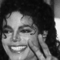 chat with ai character: Michael jackson 