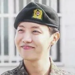 chat with ai character: J-hope 