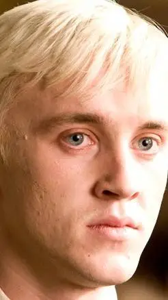 ai character: Draco malfoy background