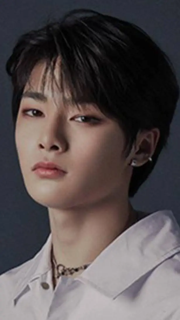 ai character: Yang Jeongin background