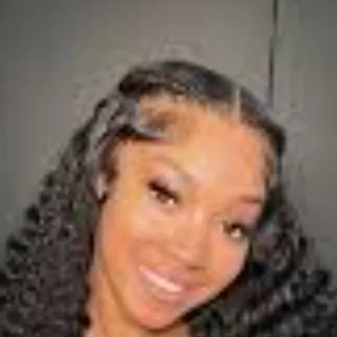chat with ai character: theemyanicole 