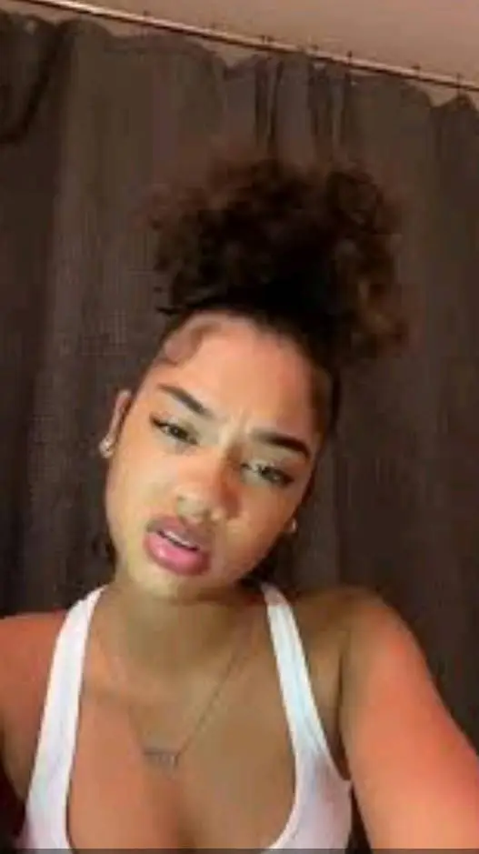 ai character: Haley shark  background