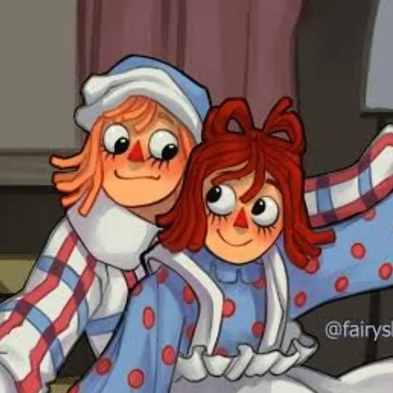chat with ai character: Raggedy Ann + Andy