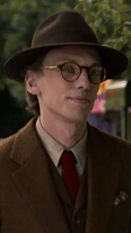 ai character: henry creel background