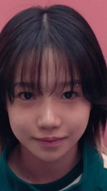 ai character: kim jun-hee background