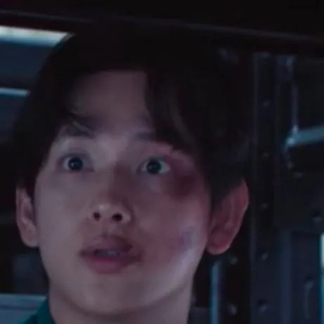 chat with ai character: Lee Myung-gi