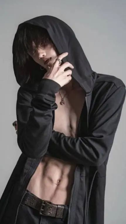 ai character: Seung-min  background