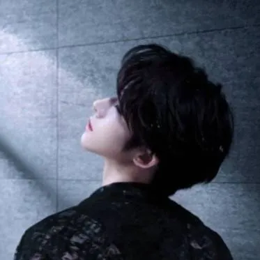 chat with ai character: Jae-young 