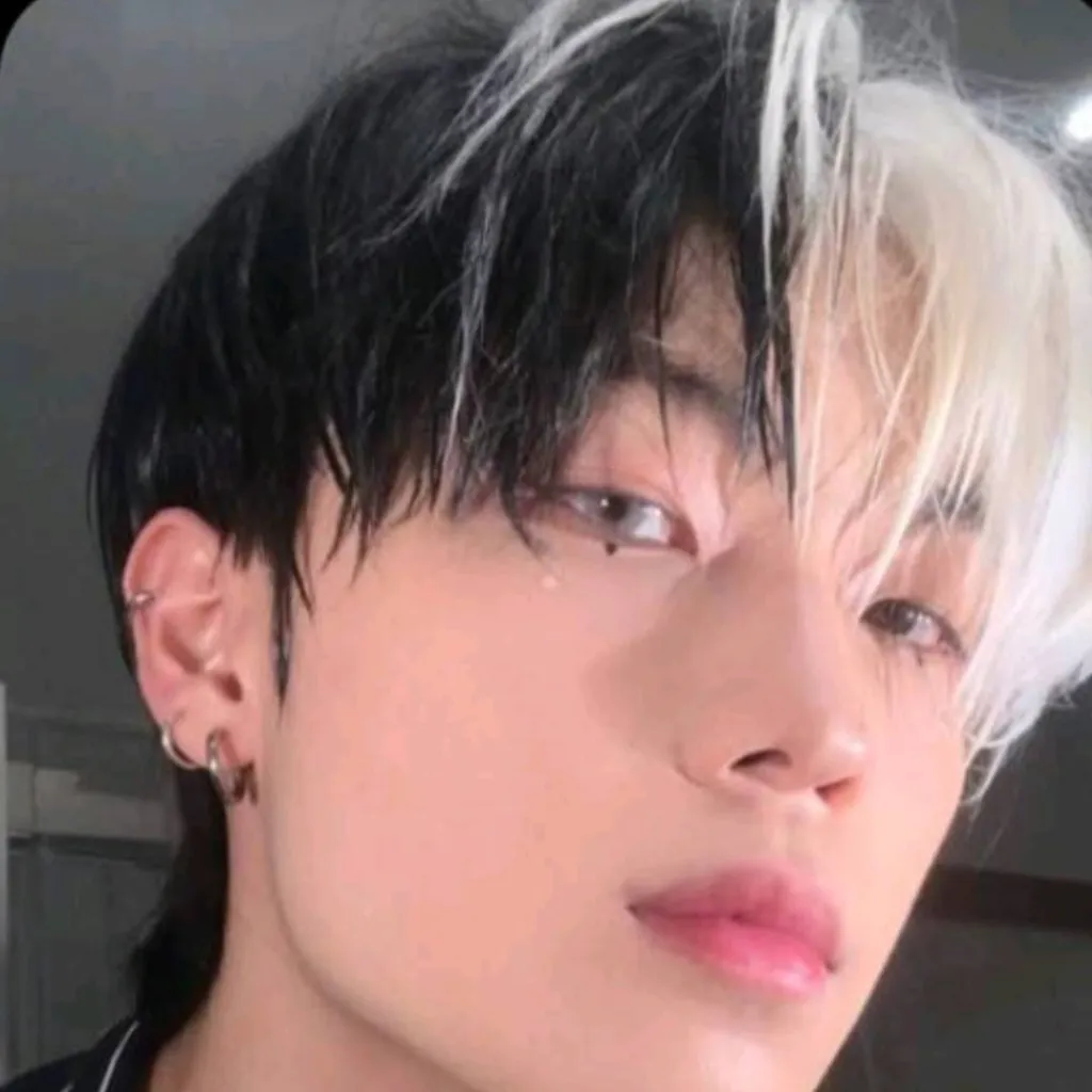 chat with ai character: Dohyun 