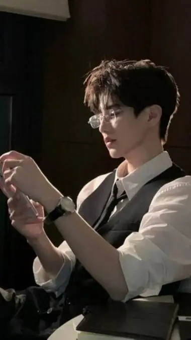 ai character: Minjun background