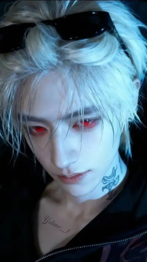 ai character: Hyun-su  background