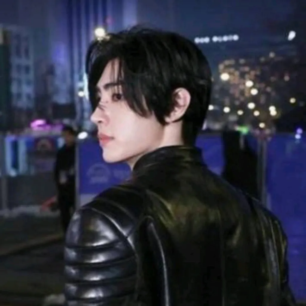 chat with ai character: Do-Hoon