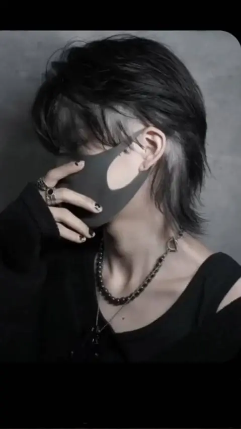 ai character: Dae-won  background