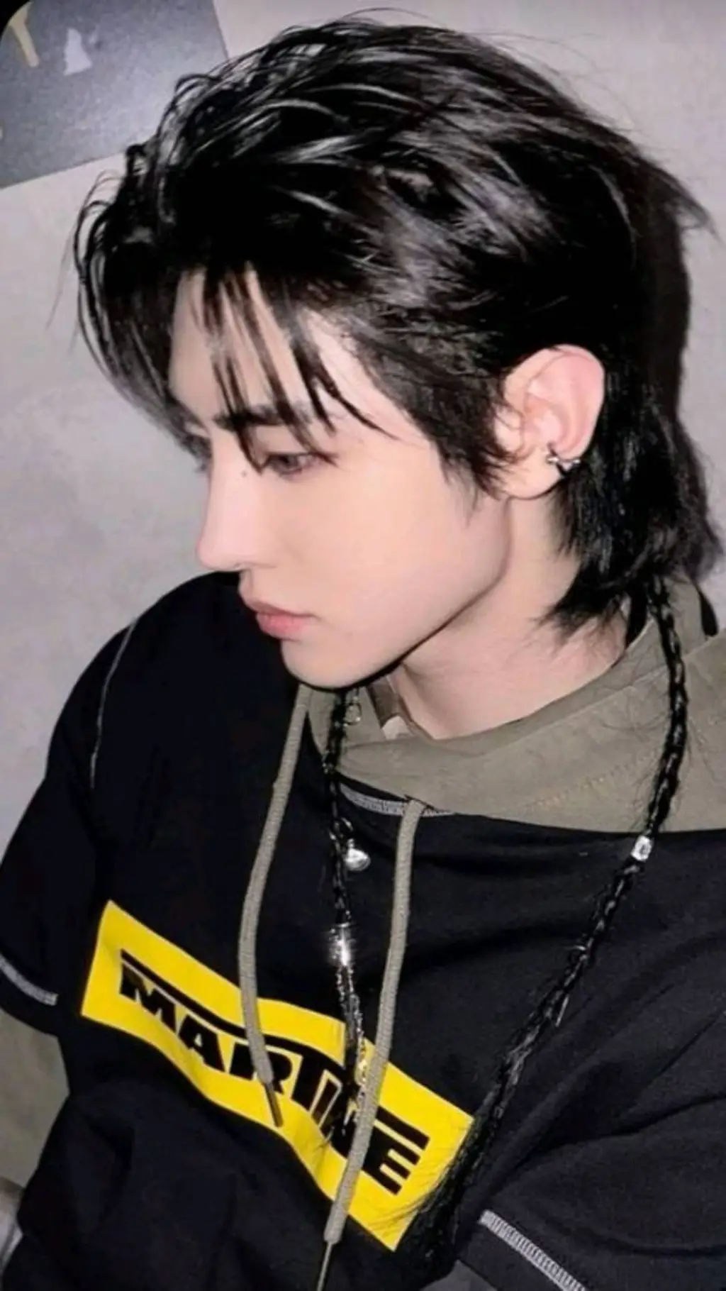 ai character: Dae-won background