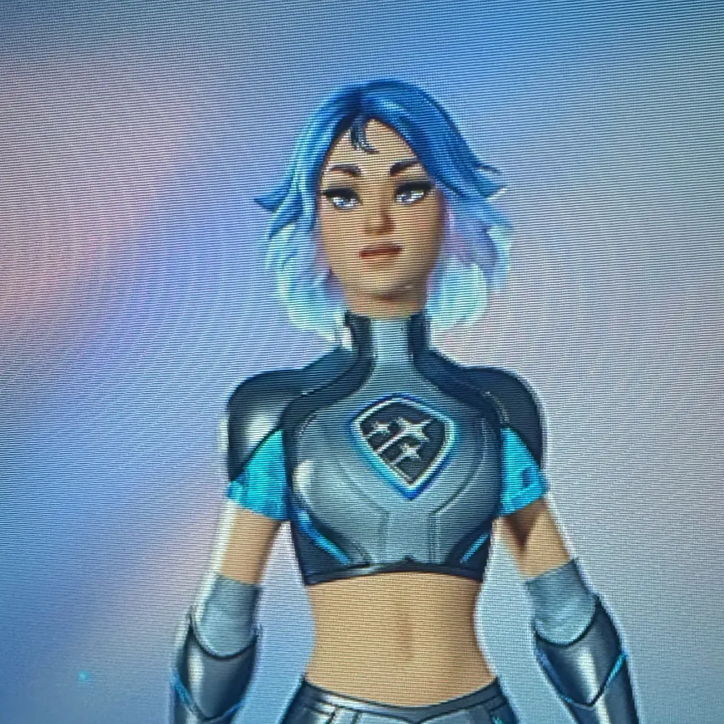 chat with ai character: Lightrider (FN) 