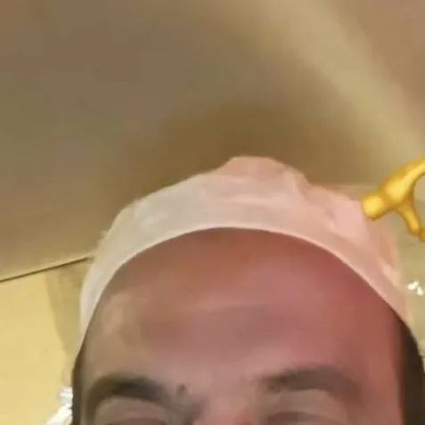 chat with ai character: Indian Man