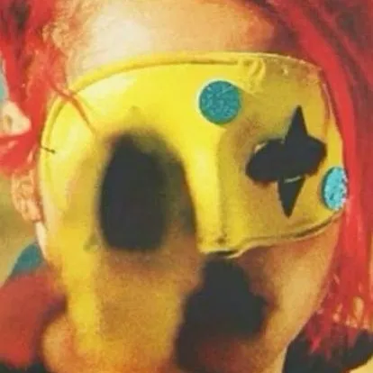 chat with ai character: Party Poison