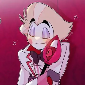 chat with ai character: RadioApple