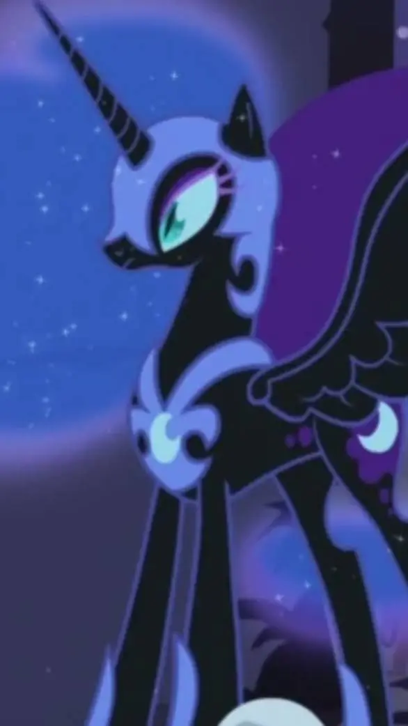 ai character: Luna background