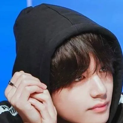 chat with ai character: taehyung 